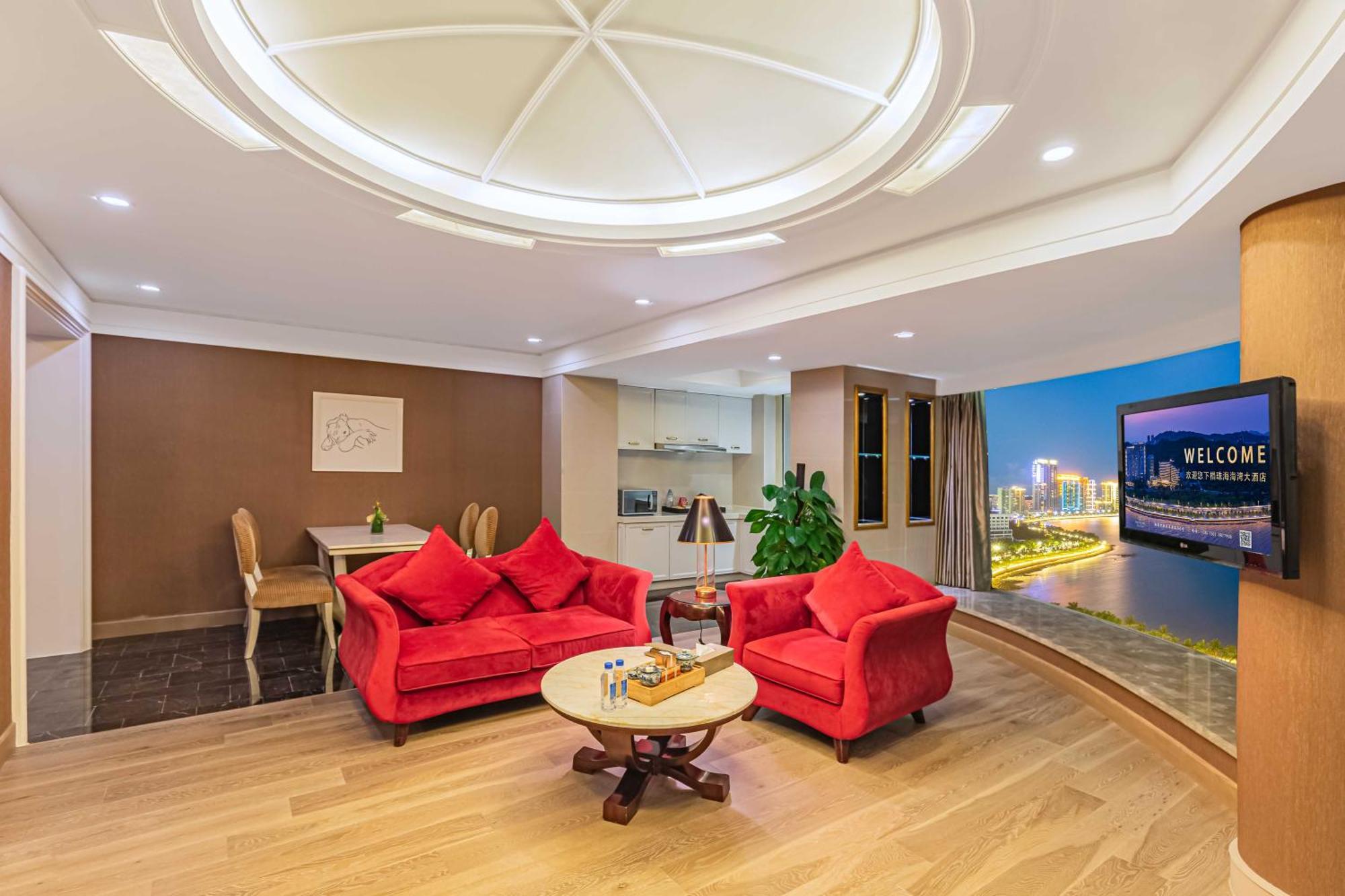 Grand Bay Hotel Csuhaj Kültér fotó