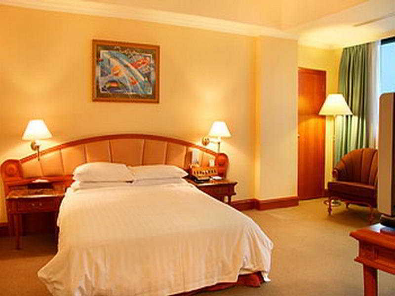 Grand Bay Hotel Csuhaj Kültér fotó