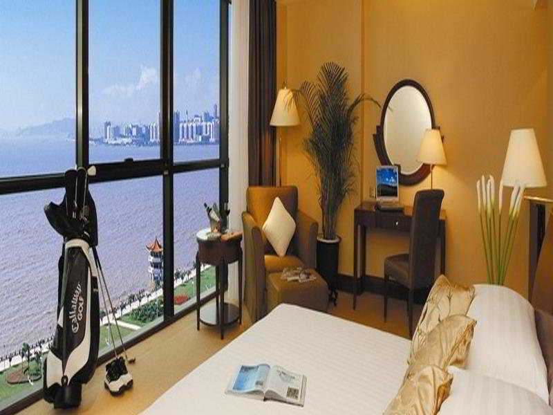 Grand Bay Hotel Csuhaj Kültér fotó