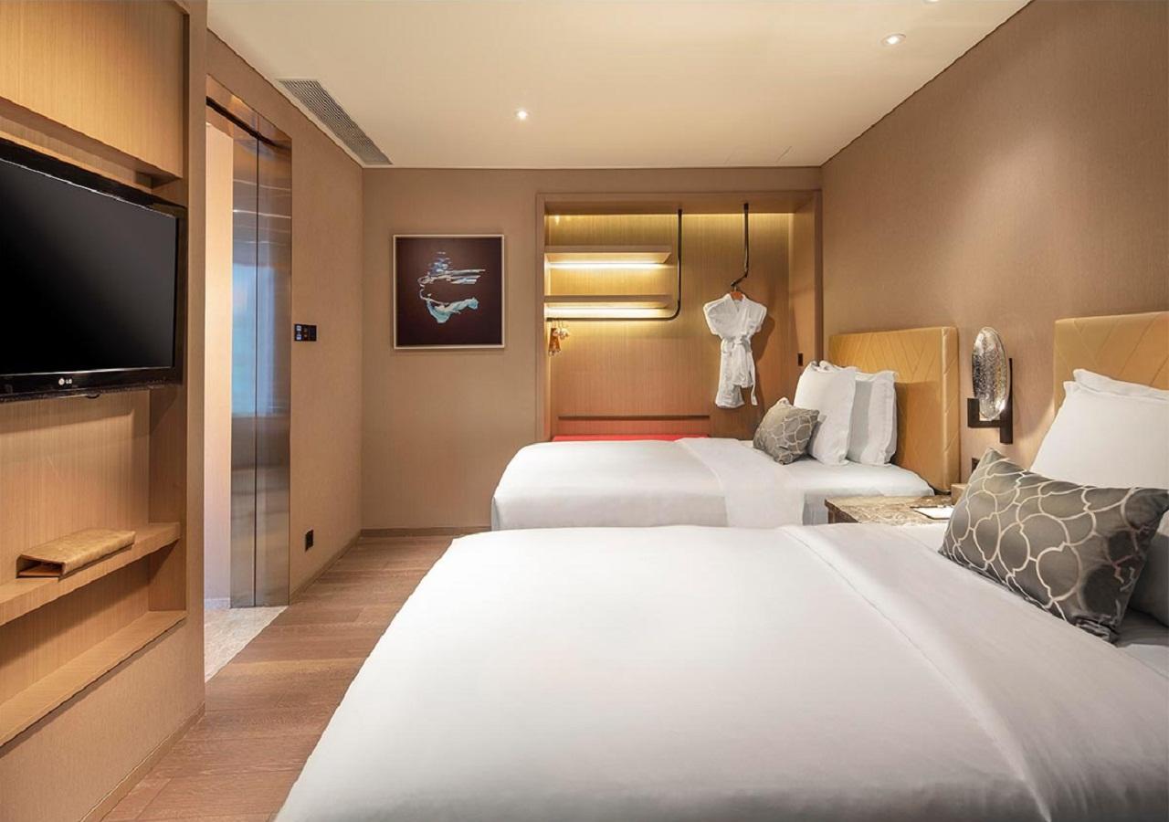 Grand Bay Hotel Csuhaj Kültér fotó