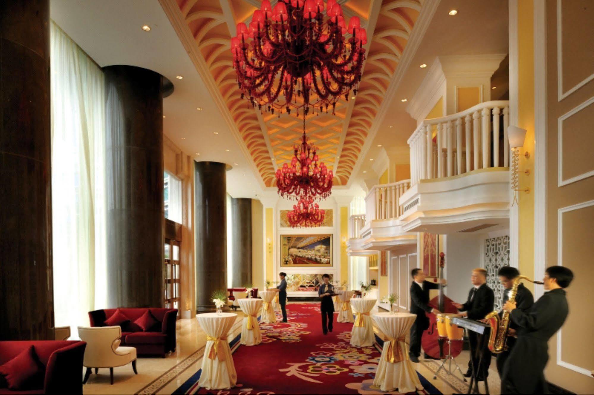 Grand Bay Hotel Csuhaj Kültér fotó